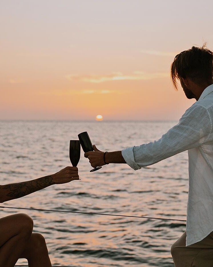 Catamaran coucher de soleil santorin