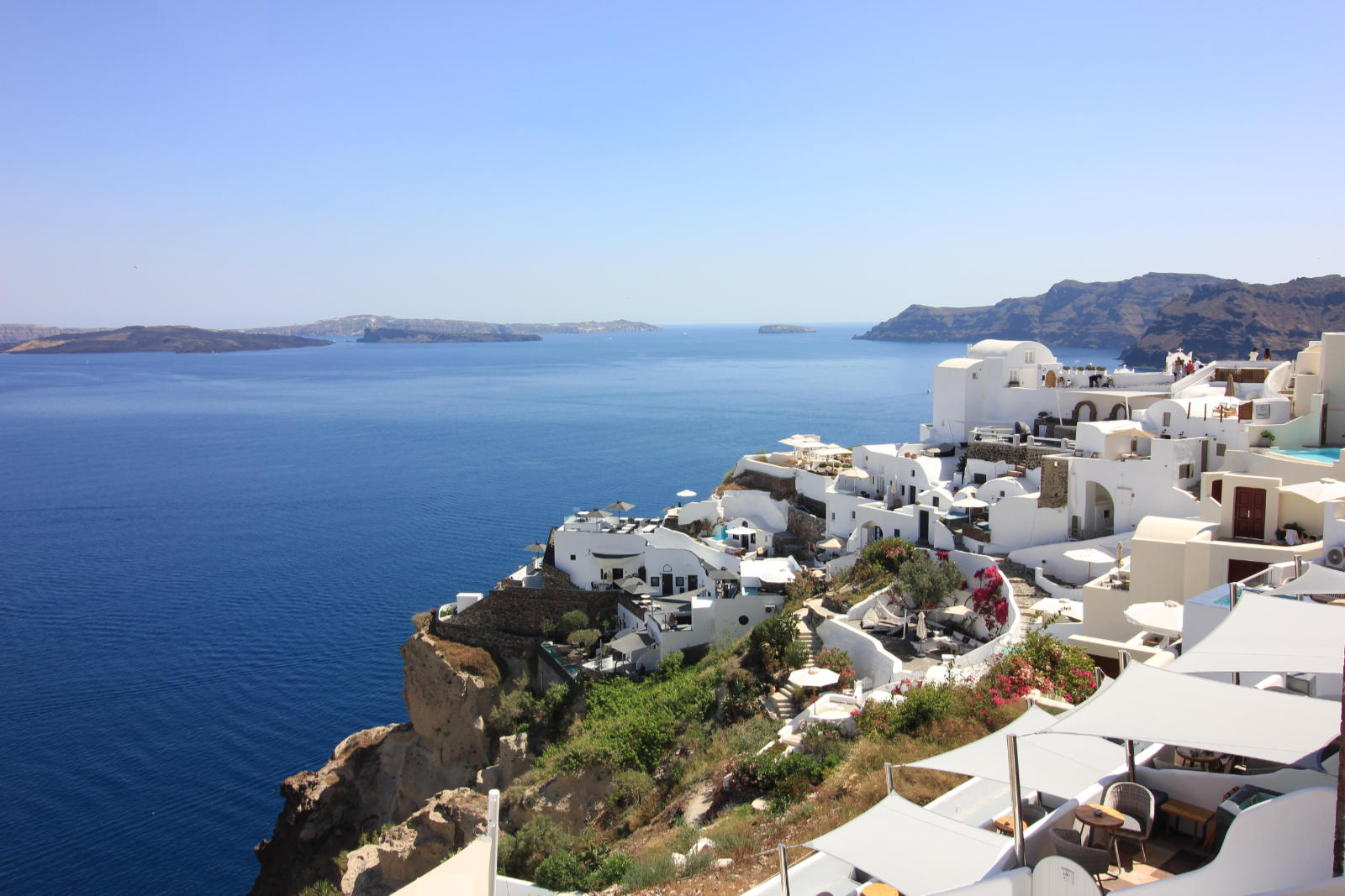 Oia - Where to stay in Santorini